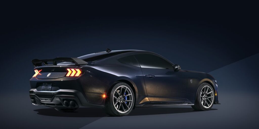 how-listen-to-the-2024-mustang-dark-horse-accelerate-carefulu